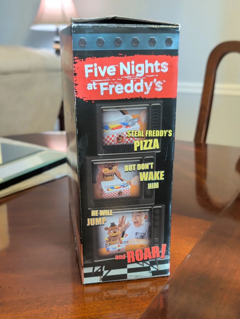 Five Nights at Freddy's Board Game!!